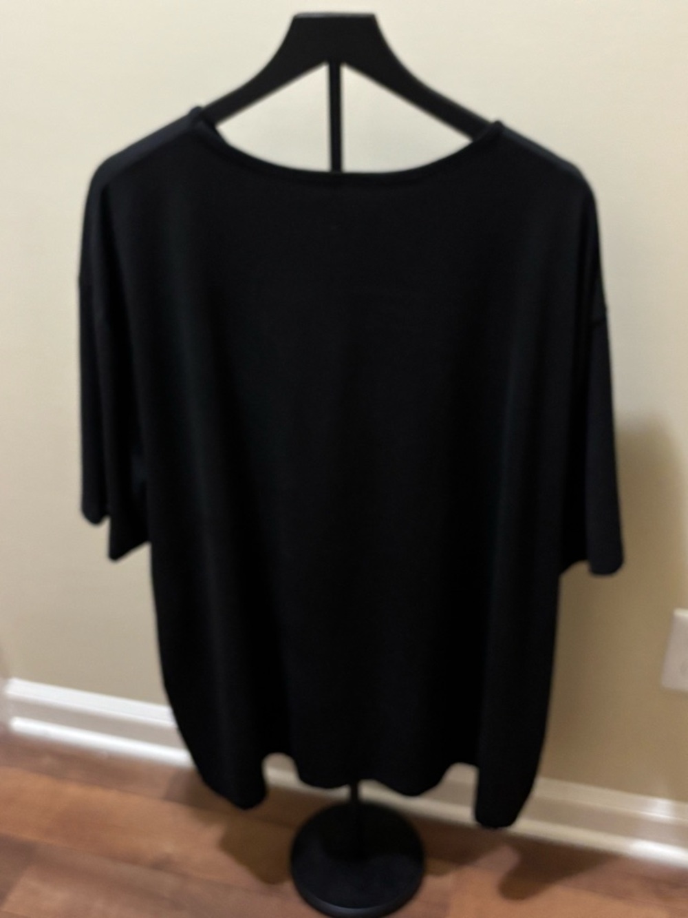 Lot Of Two Women LOS ANGELES CALIFORNIA Graphic Crop Tee & T-shirt Sz Large,  3x - Picture 3 of 11